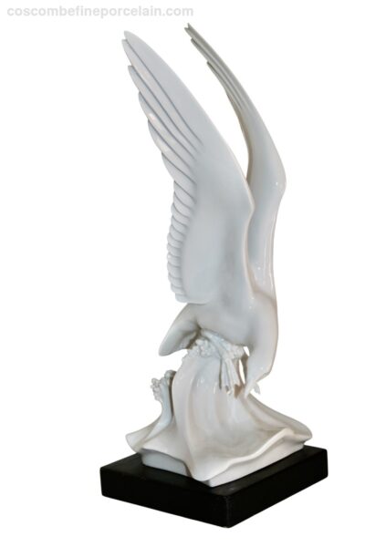 Meissen Seagull on a wave Max Esser 1st Q