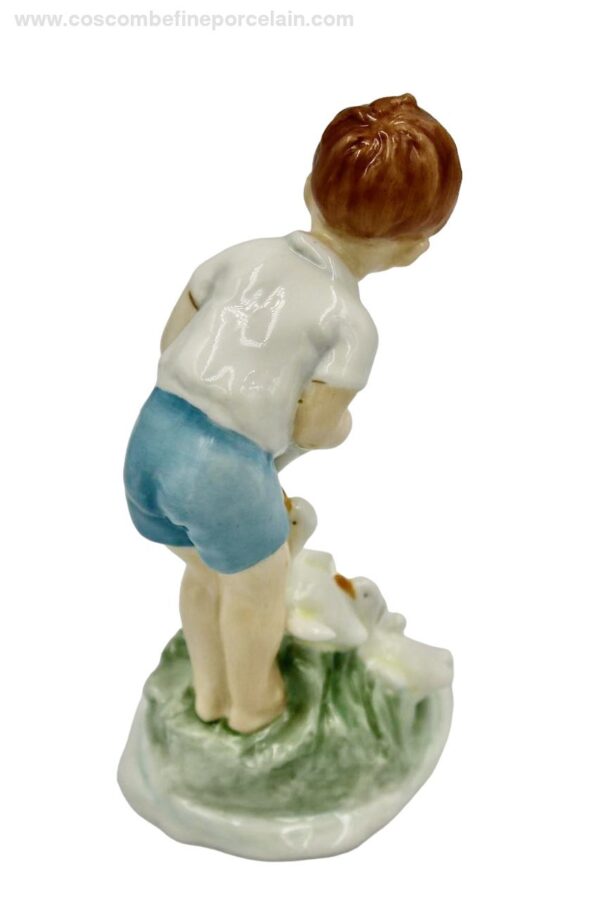 Royal Worcester Young Farmer Freda Doughty children