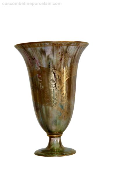 Wedgwood Green Lustre Trumpet Vase Z4831 Dragons