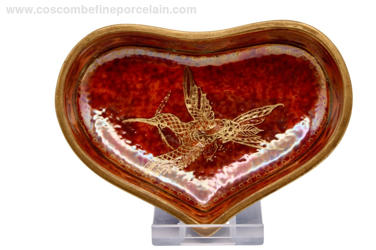 Wedgwood Hummingbirds Heart Box Lustre Daisy Makeig-Jones Z5294